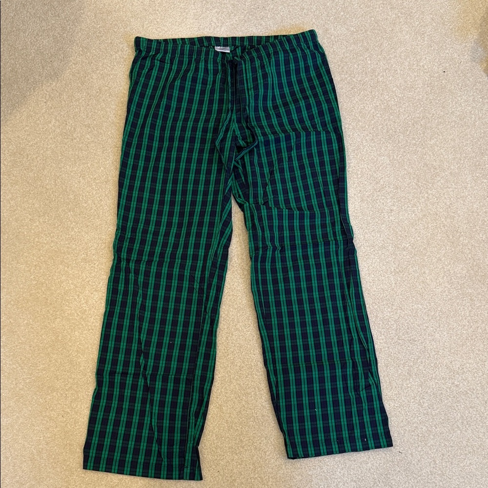Green Plaid Men's or Women’s Lounge Pants - Vineyard Vines.